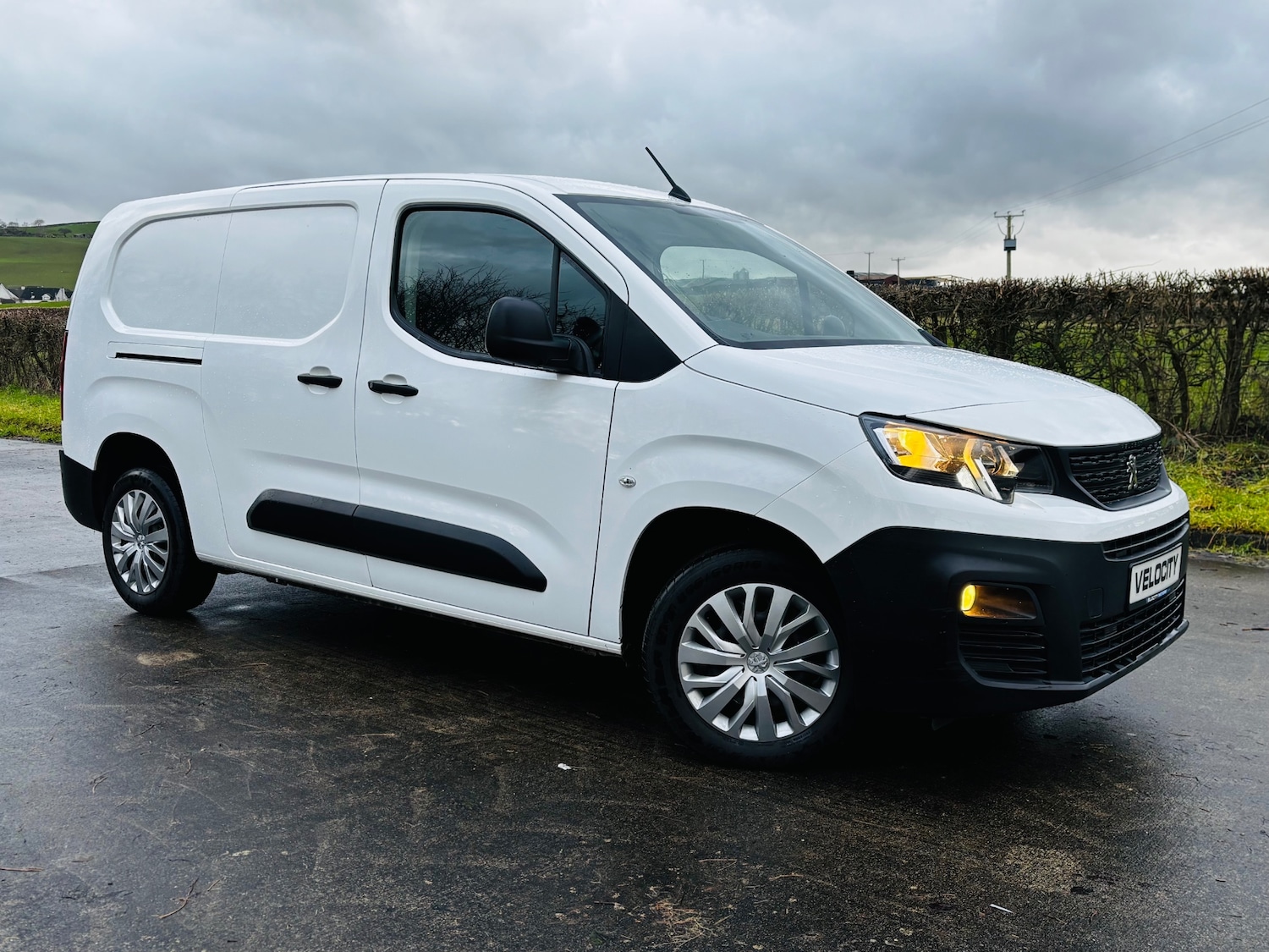 Used Peugeot Partner 2020 for sale - 77304451: Photo 2