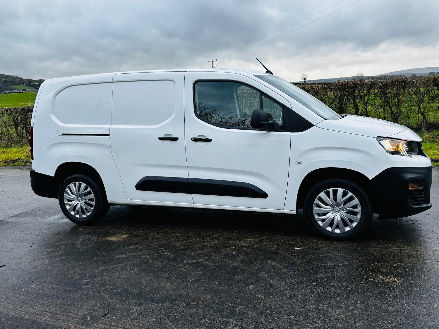 Used Peugeot Partner 2020 for sale - 77304451: Photo 5