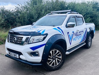 Used Nissan Navara 2018 for sale - 79532063: Photo