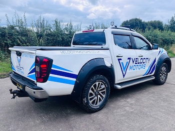 Used Nissan Navara 2018 for sale - 79532063: Photo