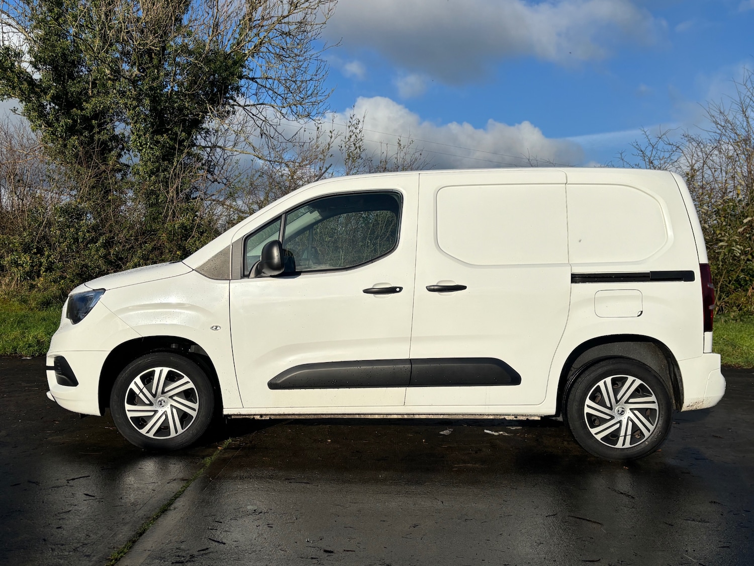 Used Vauxhall Combo 2020 for sale - 76682713: Photo 4