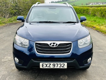 Used Hyundai Santa Fe 2011 for sale - 78258451: Photo