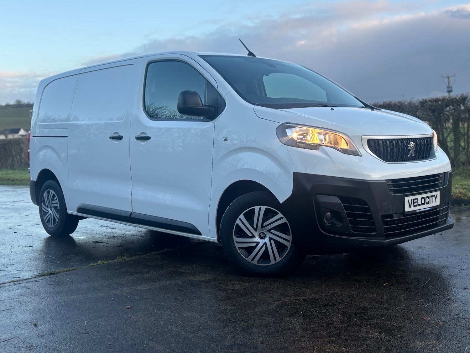 Used Peugeot Expert 2021 for sale - 77189495: Photo 2