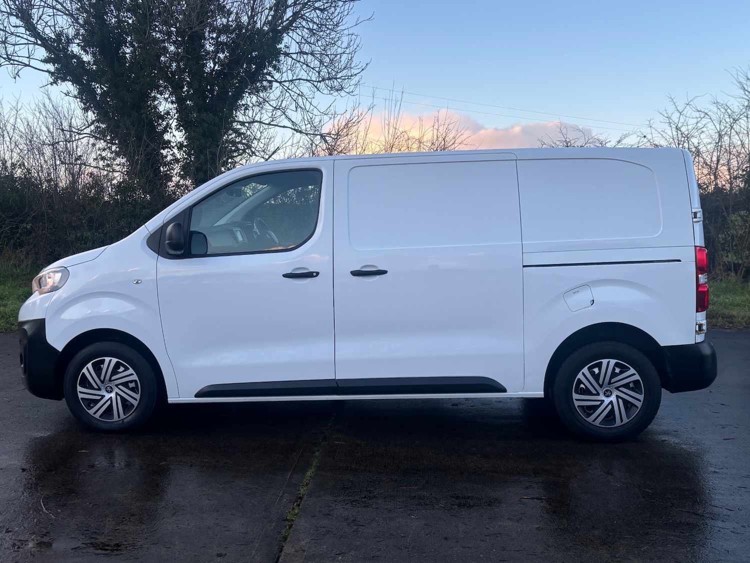 Used Peugeot Expert 2021 for sale - 77189495: Photo 8