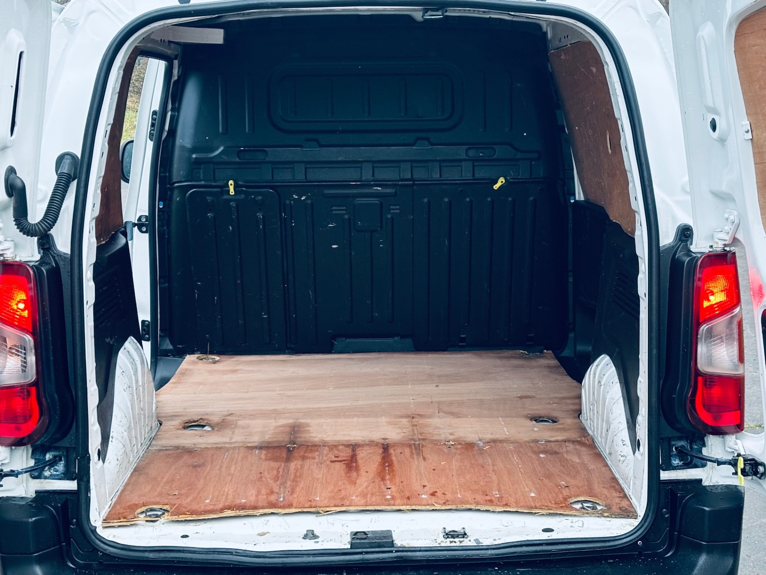 Used Peugeot Partner 2019 for sale - 77304761: Photo 10