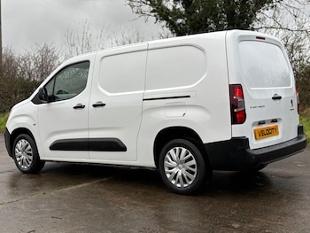 Used Peugeot Partner 2020 for sale - 76897330: Photo