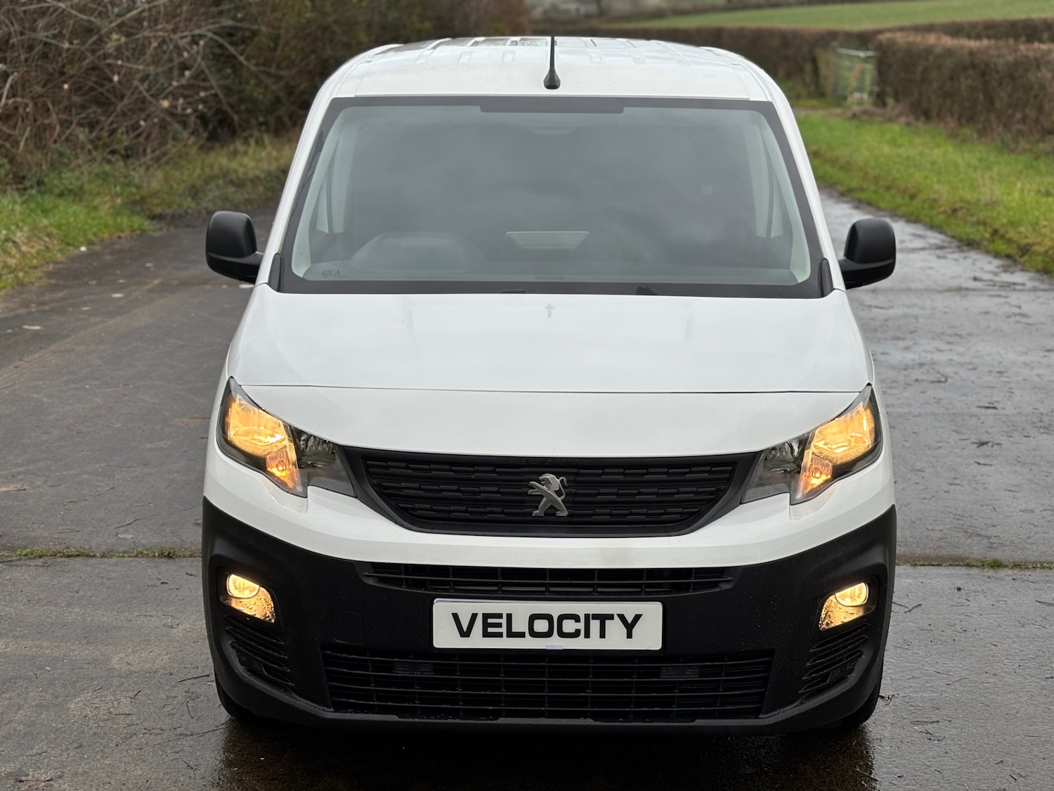 Used Peugeot Partner 2020 for sale - 76897330: Photo 8