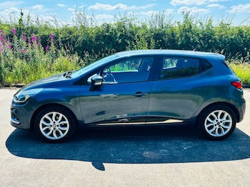 Used Renault Clio 2018 for sale - 79198774: Photo