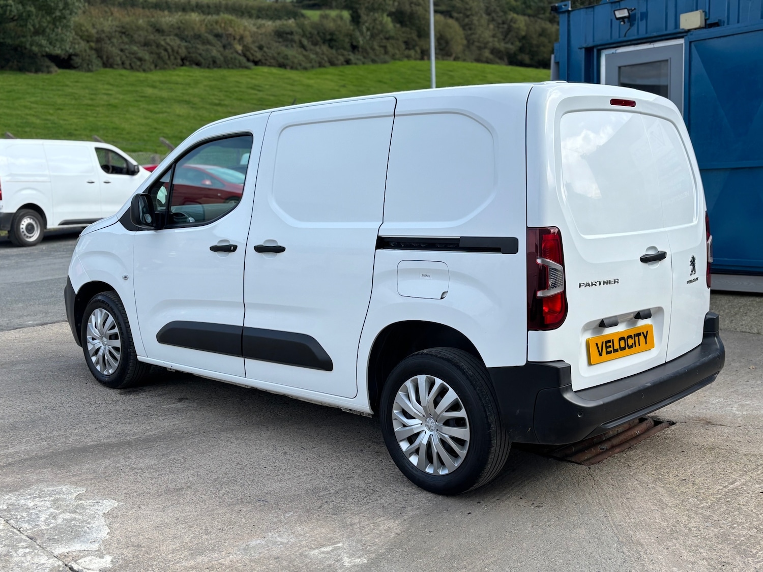 Used Peugeot Partner 2020 for sale - 76323883: Photo 7