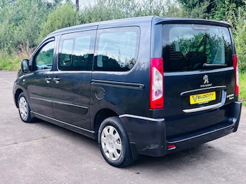 Used Peugeot Expert Tepee 2013 for sale - 79504741: Photo
