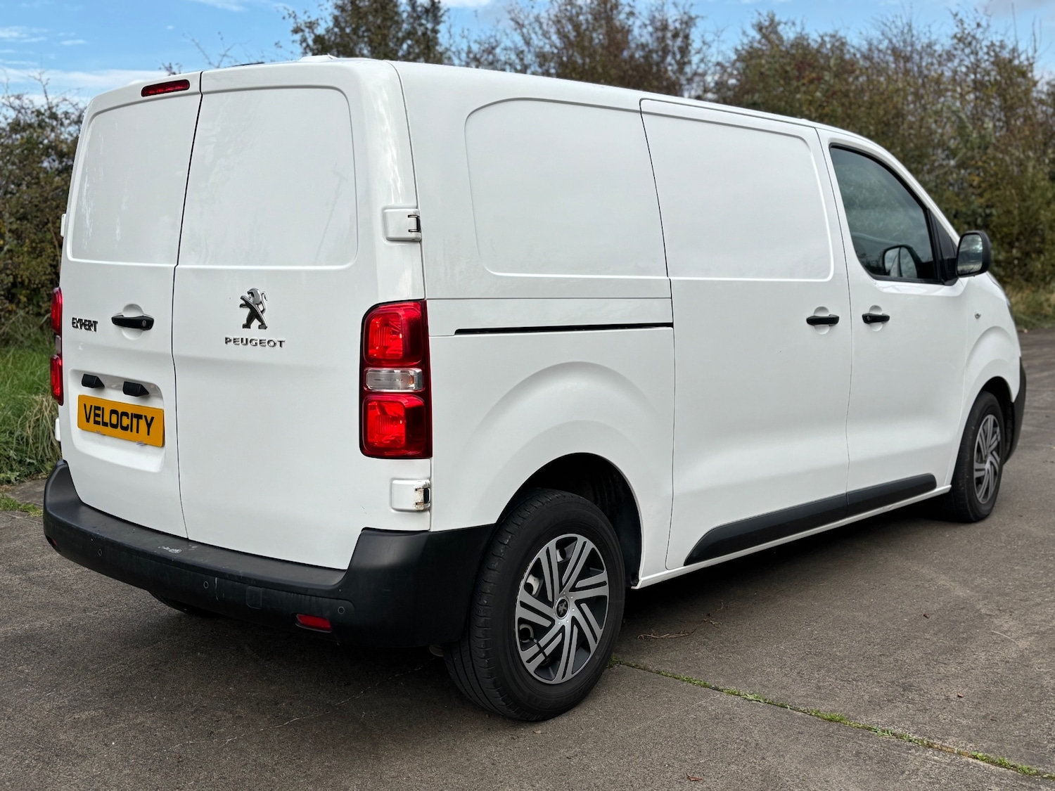 Used Peugeot Expert 2020 for sale - 76314123: Photo 3