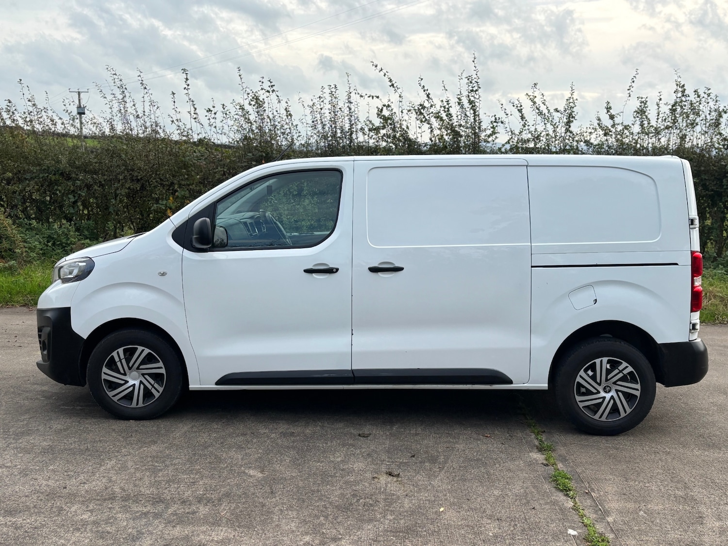 Used Peugeot Expert 2020 for sale - 76314123: Photo 6