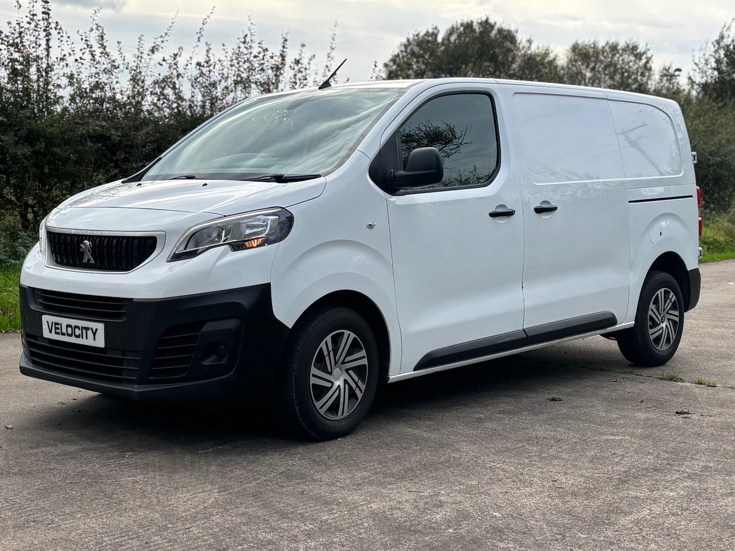 Used Peugeot Expert 2020 for sale - 76314123: Photo 7