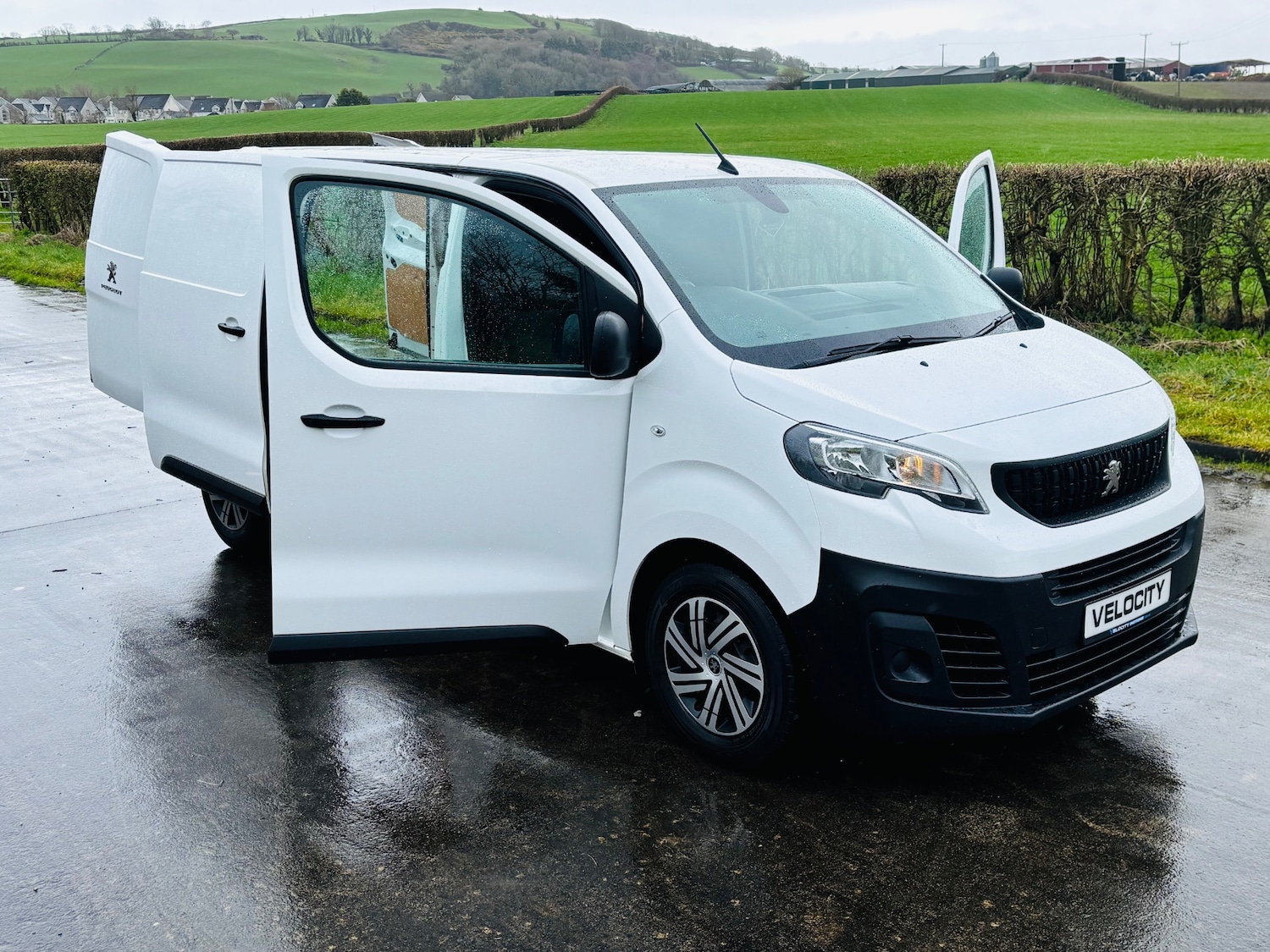 Used Peugeot Expert 2022 for sale - 77917337: Photo 10