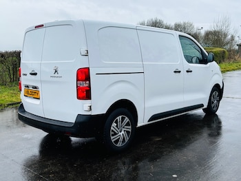 Used Peugeot Expert 2022 for sale - 77917337: Photo