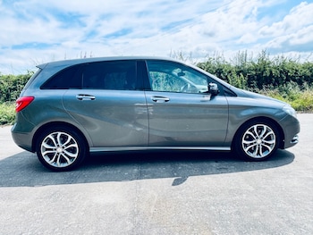 Used Mercedes-Benz B Class 2012 for sale - 79216140: Photo