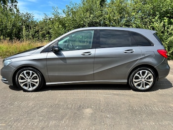 Used Mercedes-Benz B Class 2012 for sale - 79216140: Photo