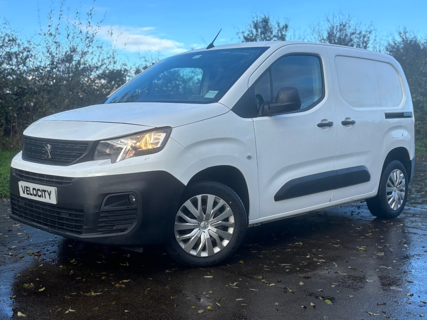 Used Peugeot Partner 2021 for sale - 76199616: Photo 1