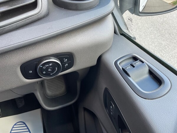 Used Ford Transit 2020 for sale - 76305542: Photo 18