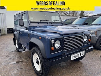 Used Land Rover Defender 2010 for sale - 78667326: Photo