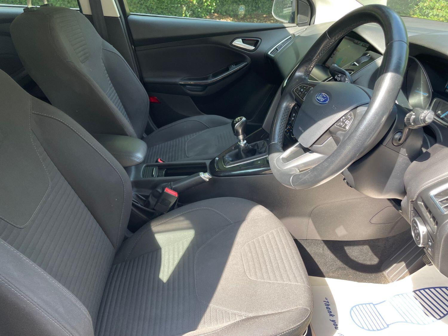 Used Ford Focus 2016 for sale - 76305558: Photo 11