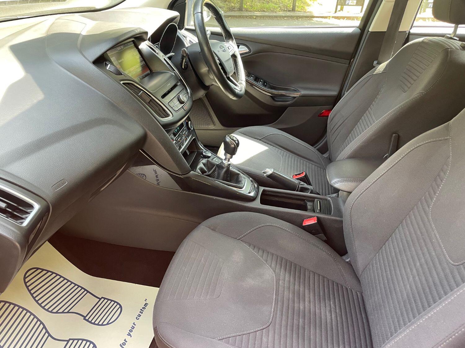 Used Ford Focus 2016 for sale - 76305558: Photo 12