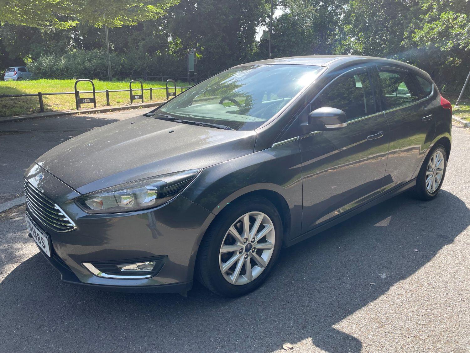 Used Ford Focus 2016 for sale - 76305558: Photo 4