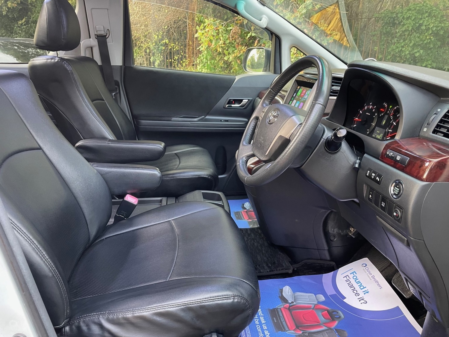 Used Toyota Alphard 2023 for sale - 76712778: Photo 13