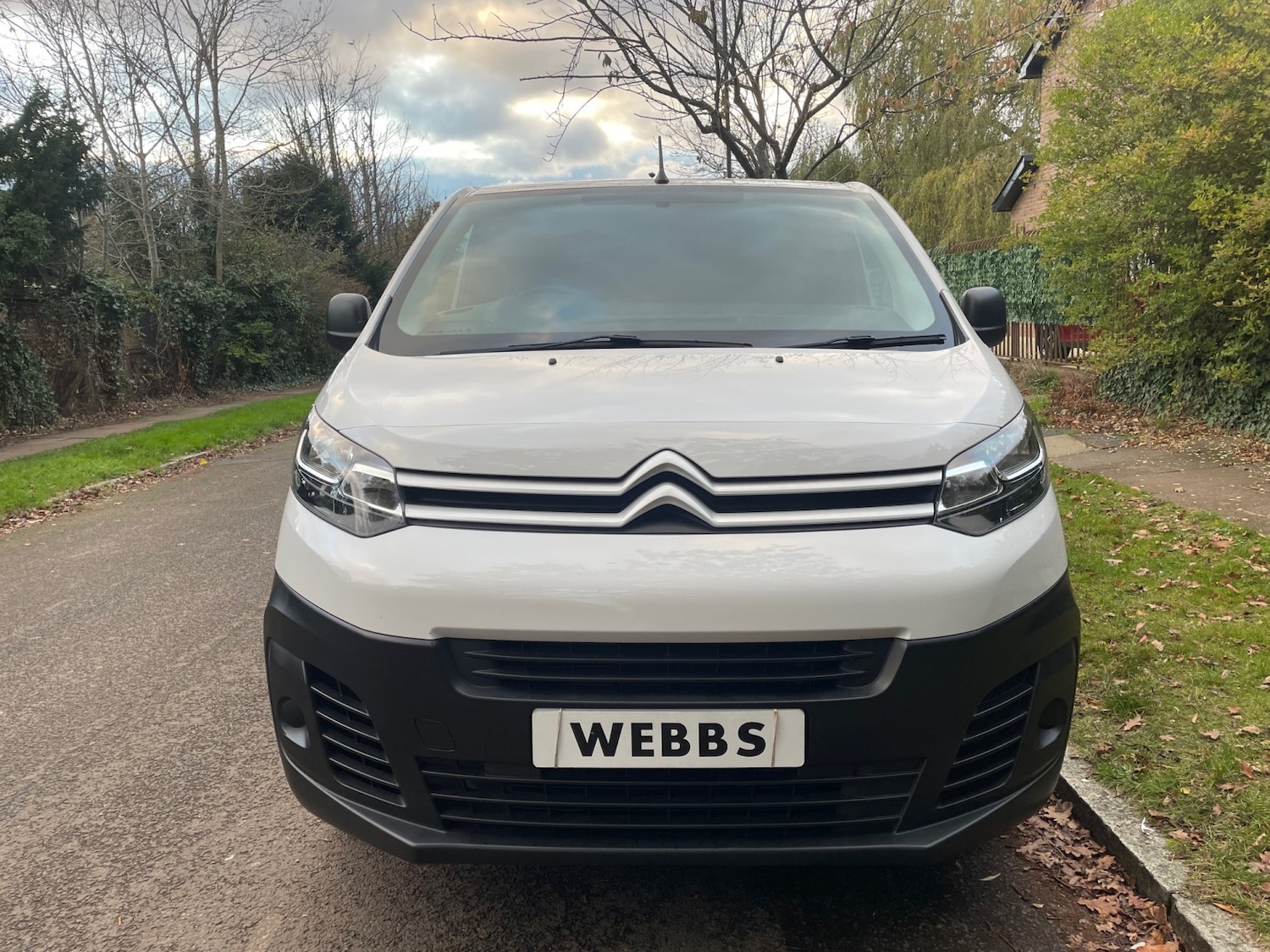 Used Citroen Dispatch 2024 for sale - 76924423: Photo 2