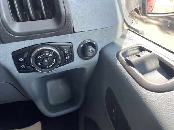 Used Ford Transit 2018 for sale - 76305597: Photo 21