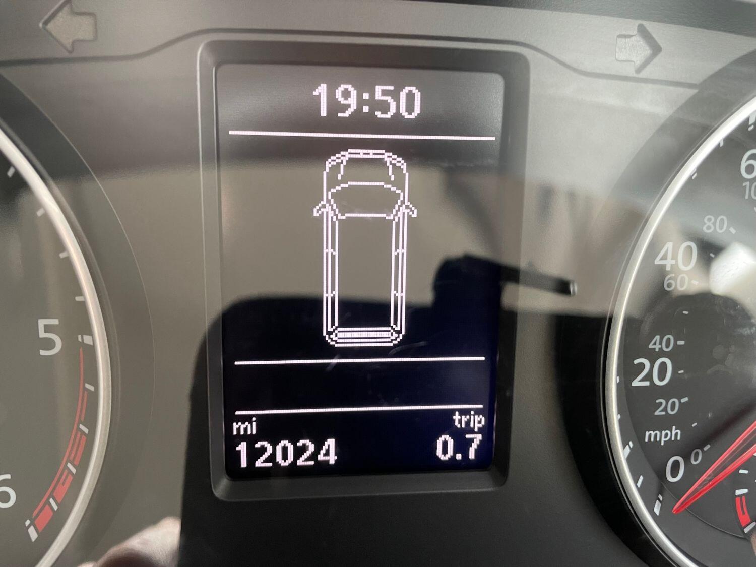 Used Volkswagen Transporter 2019 for sale - 76305525: Photo 25