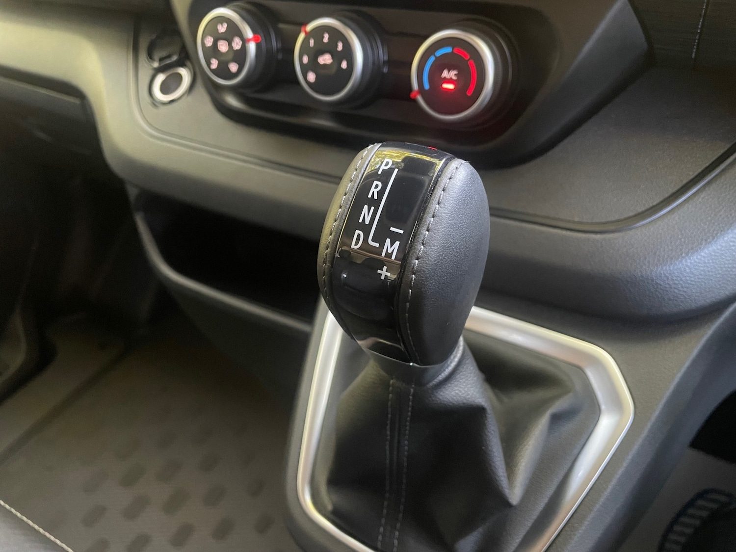 Used Renault Trafic 2024 for sale - 76924276: Photo 18