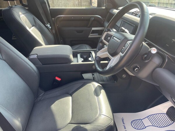 Used Land Rover Defender 110 2022 for sale - 74308222: Photo 13