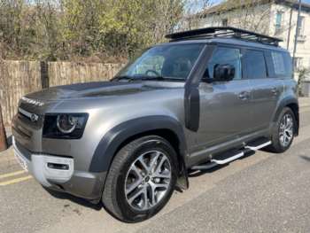 Used Land Rover Defender 110 2022 for sale - 74308222: Photo