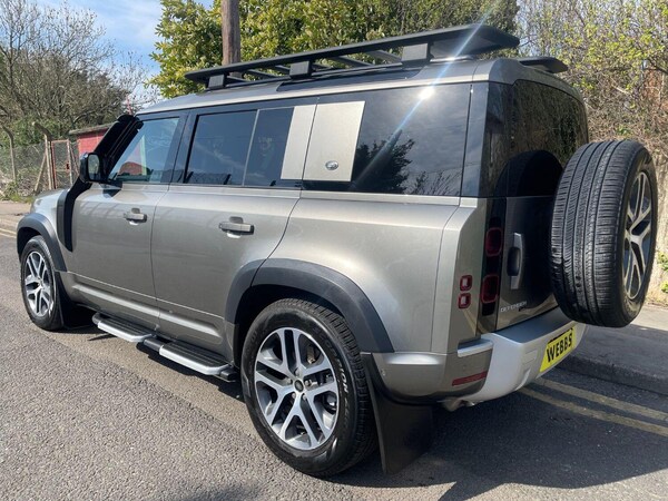 Used Land Rover Defender 110 2022 for sale - 74308222: Photo 7