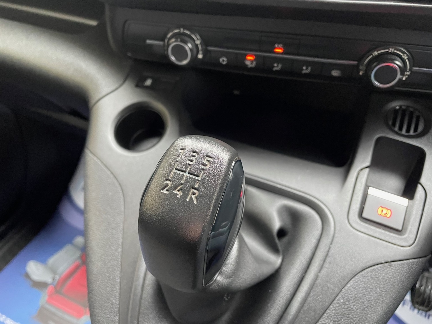 Used Peugeot Partner 2019 for sale - 76924329: Photo 15