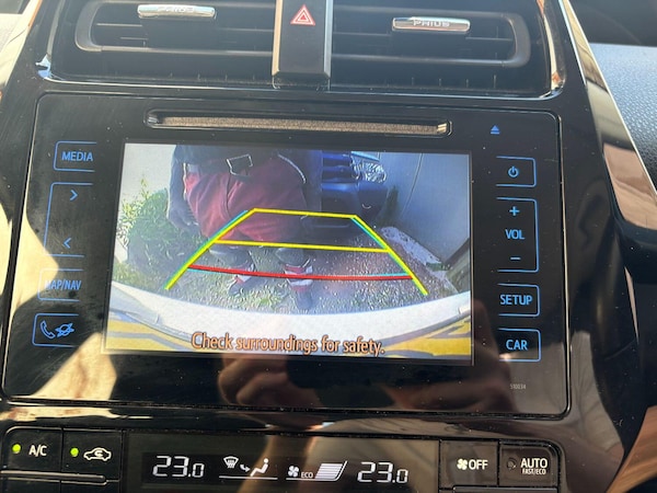 Used Toyota Prius 2018 for sale - 75338117: Photo 14