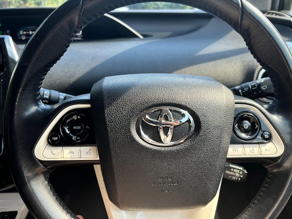 Used Toyota Prius 2018 for sale - 75338117: Photo 21