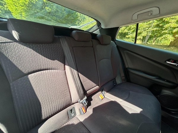 Used Toyota Prius 2018 for sale - 75338117: Photo 25