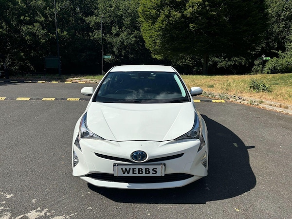 Used Toyota Prius 2018 for sale - 75338117: Photo 9