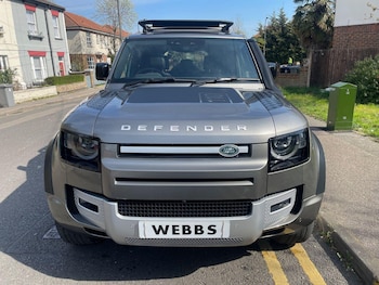 Used Land Rover Defender 110 2022 for sale - 76793908: Photo