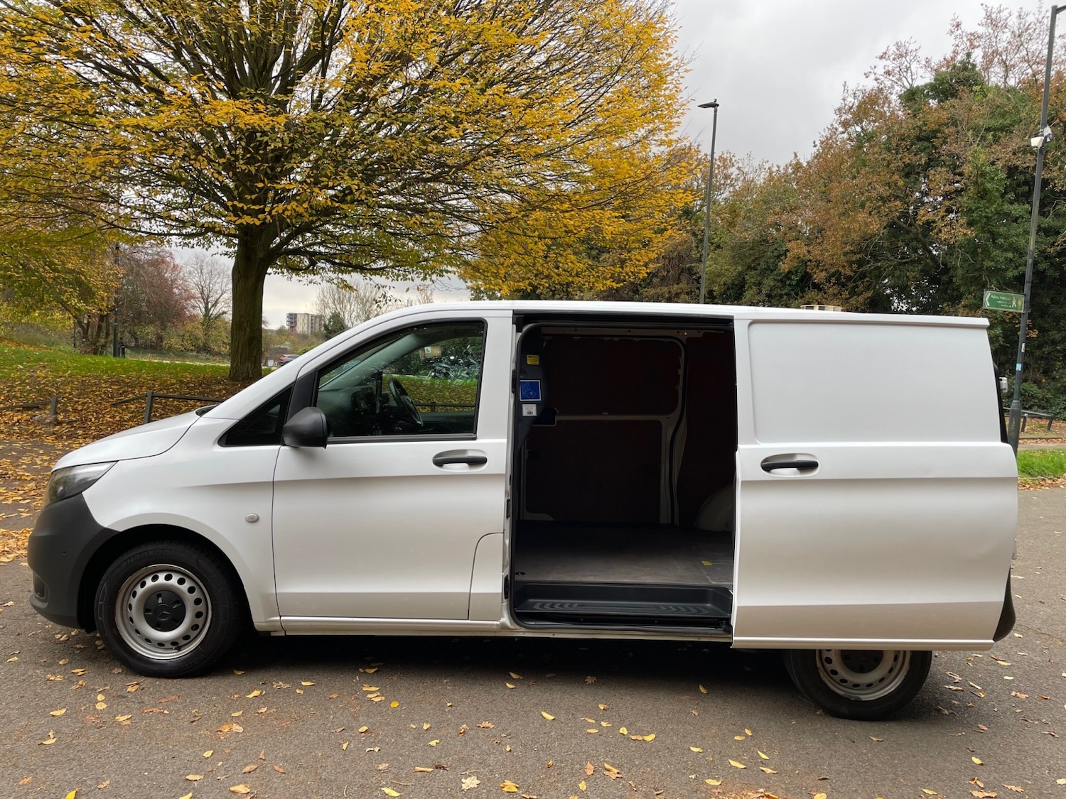 Used Mercedes-Benz Vito 2020 for sale - 76706177: Photo 6