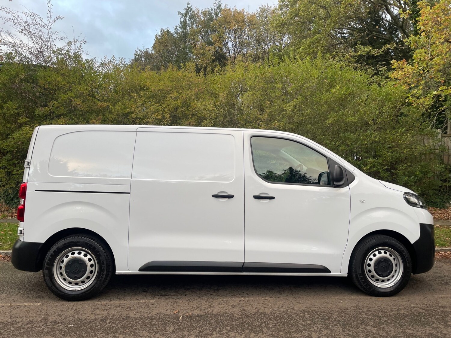 Used Citroen Dispatch 2024 for sale - 76725633: Photo 6