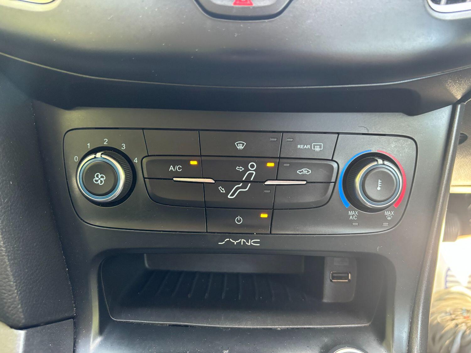 Used Ford Focus 2016 for sale - 76924446: Photo 15