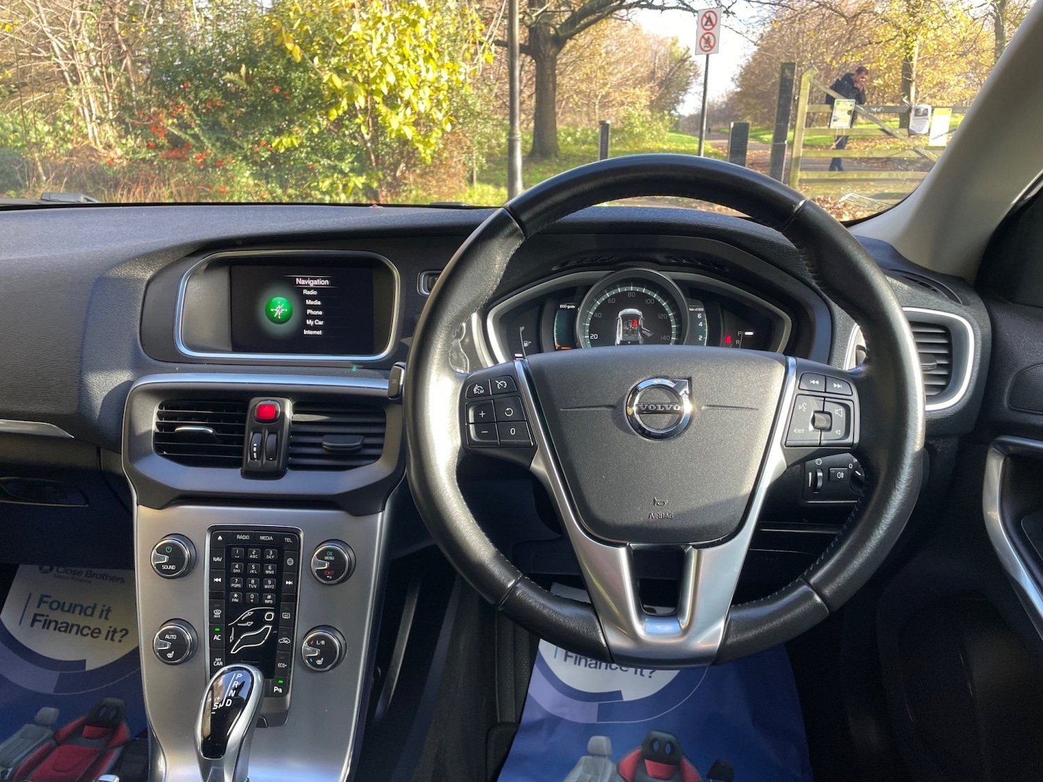 Used Volvo V40 2017 for sale - 76769789: Photo 17