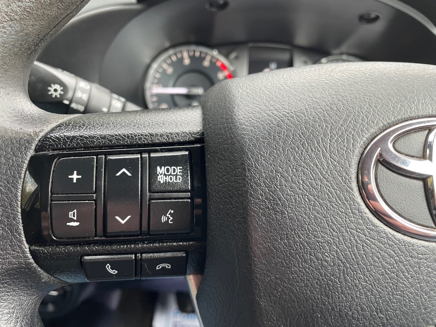 Used Toyota Hilux 2022 for sale - 77423518: Photo 20