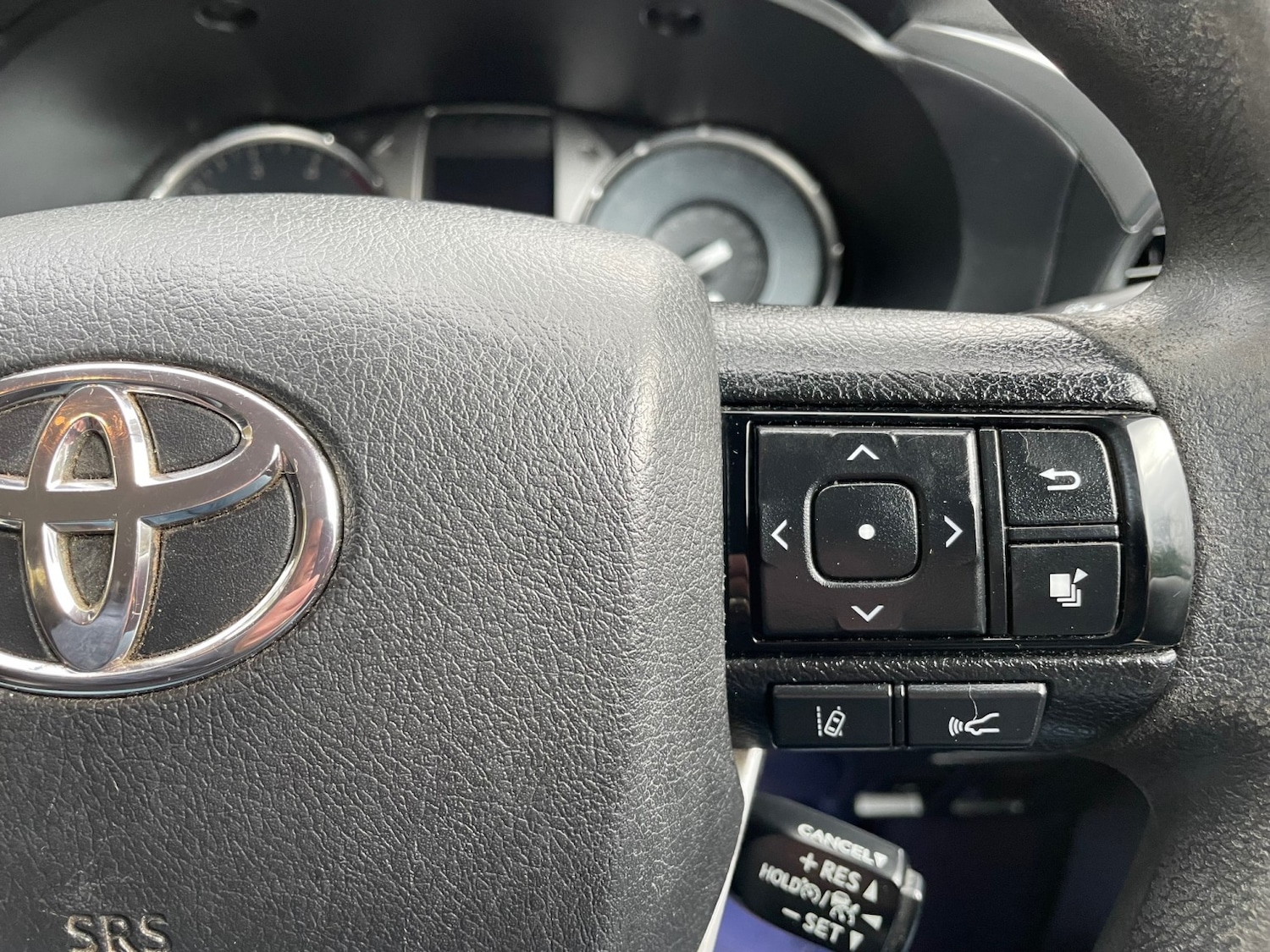 Used Toyota Hilux 2022 for sale - 77423518: Photo 21