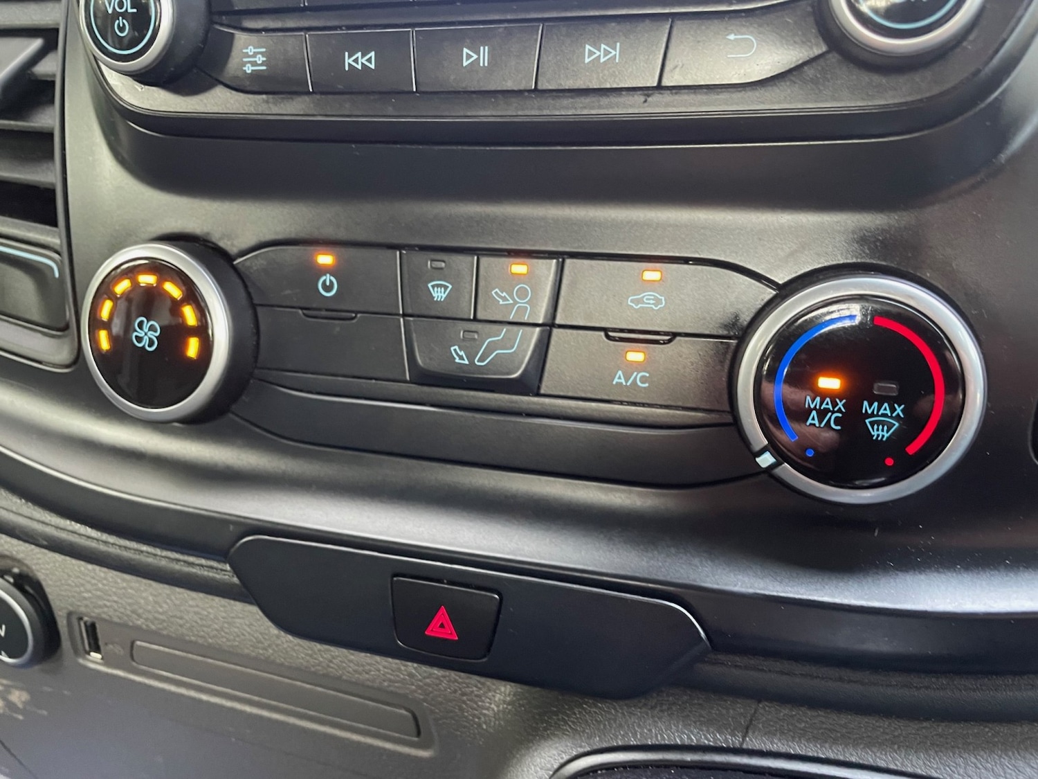 Used Ford Transit 2020 for sale - 76706174: Photo 21