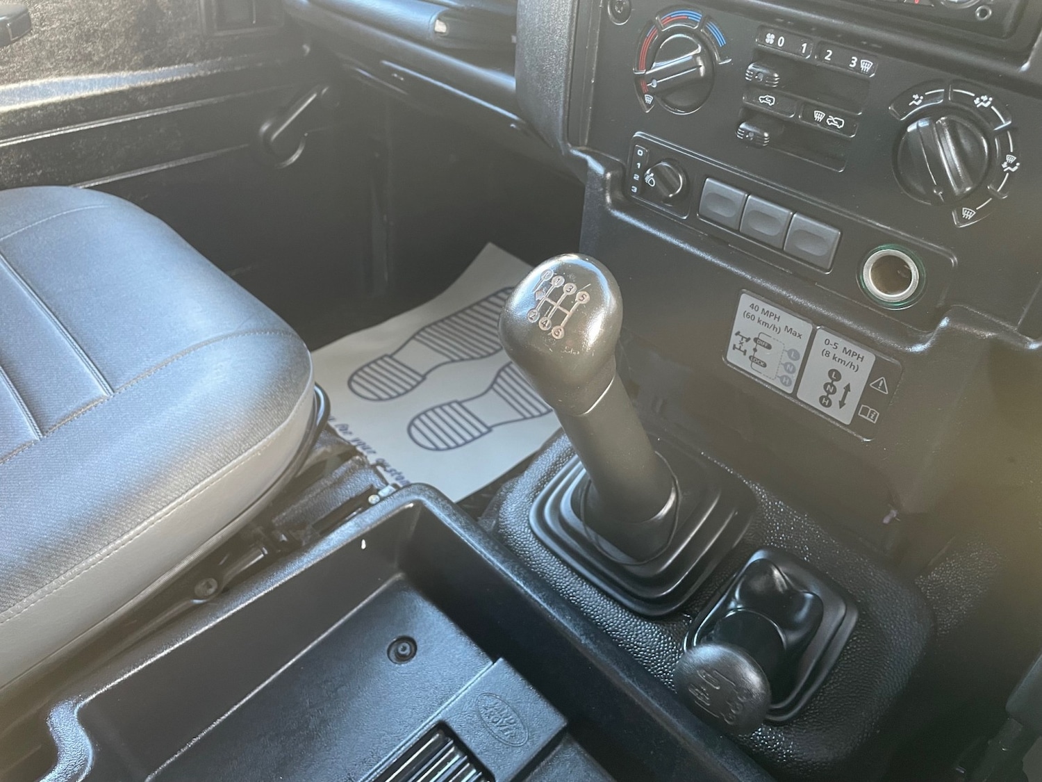 Used Land Rover Defender 2012 for sale - 77310730: Photo 15