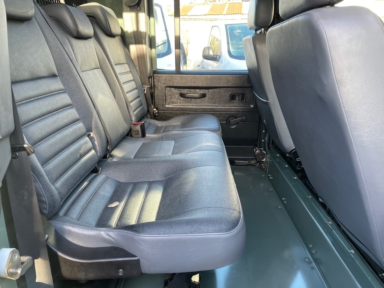 Used Land Rover Defender 2012 for sale - 77310730: Photo 16